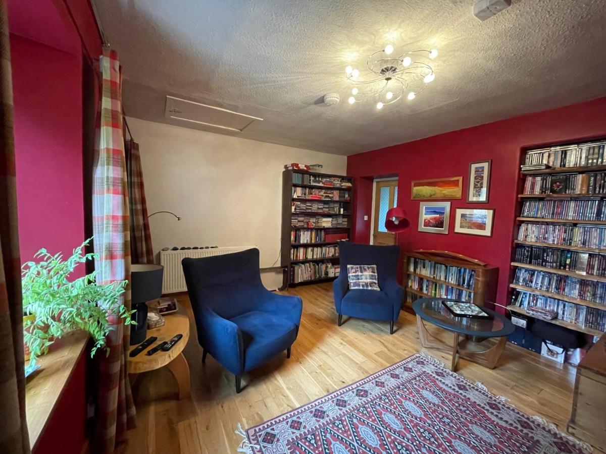One Bed Cosy Highland Cottage Near ビューリー エクステリア 写真